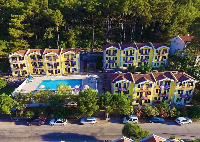 Bougainvillea Semesterbostad Fethiye