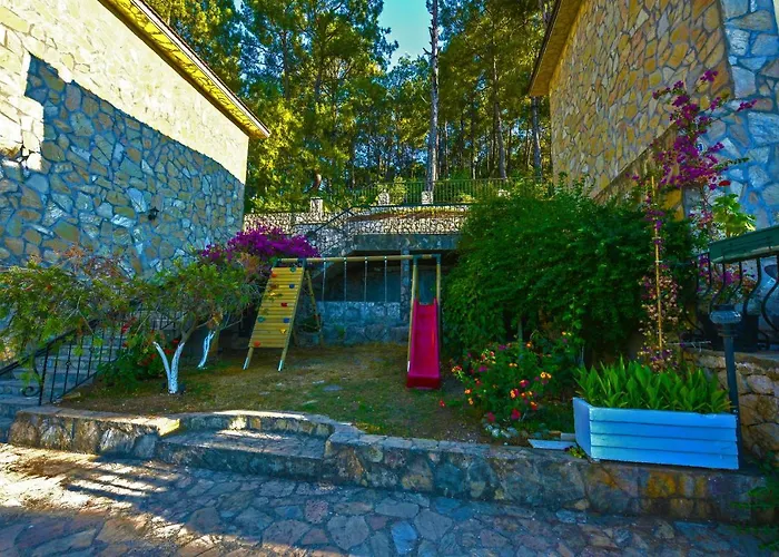 Bougainvillea Semesterbostad Fethiye